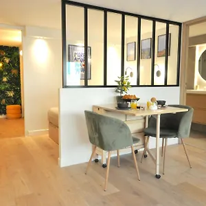 4 Personnes- Menton - Monaco - Plages - Neuf Apartment